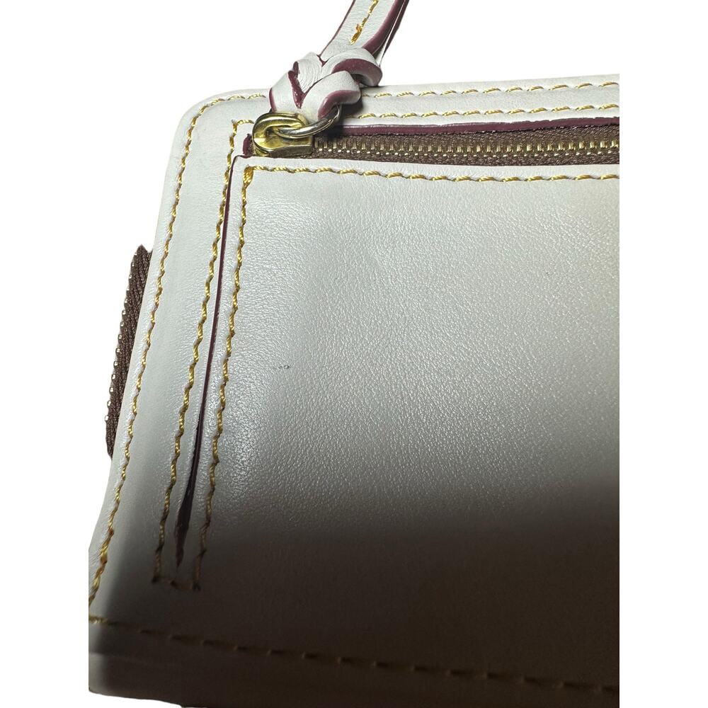 Dooney & Bourke Florentine Small Zip Around Wallet ecru Italian leather - Picture 3 of 9
